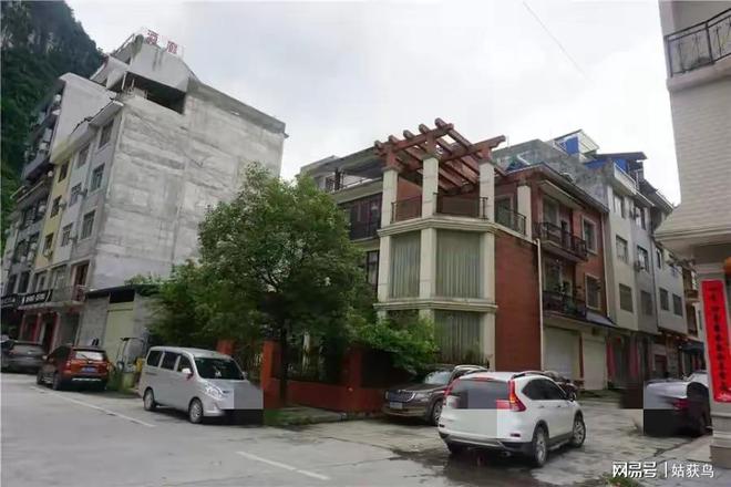百色市有一栋大别墅第三次拍卖价格降到5044万元也没有人要！