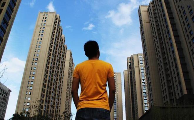网传：房价再降30%才合理？央媒回应了！刚需人群买房不是难事(图2)