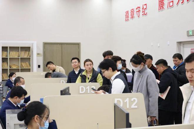 提醒！房产交易建议错峰闵行这个点位也可办理→(图2)