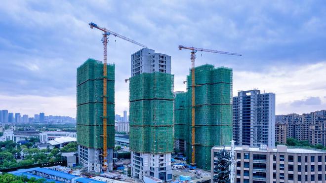 突发：深圳知名房企老板跳楼楼市不反弹多人可能熬不过这个冬天(图2)