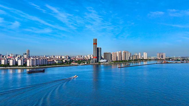 解放品区·年度词｜宝山：破浪(图3)