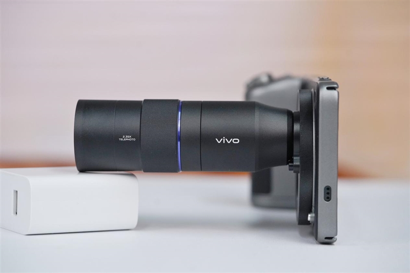 年度封神之作！vivoX200Ultra全面评测：自带外挂的全能V单(图16)