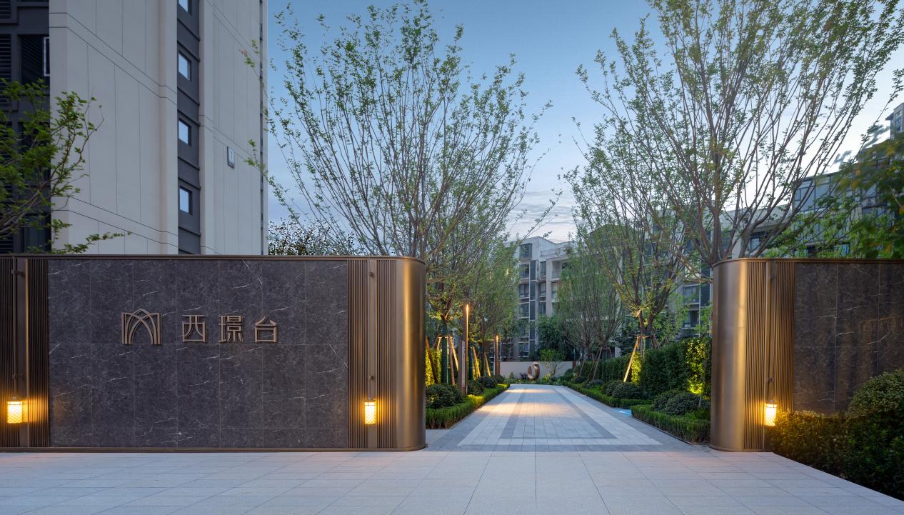 龙湖龙智造再迎捷报三大项目品质兑现(图1)