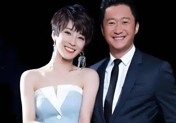 41岁谢楠到达珠穆朗玛峰吴京隔空向她求婚“硬核”夫妻就是够浪漫(图4)