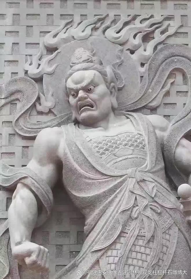 石雕哼哈二将在宗祠中的装饰意义
