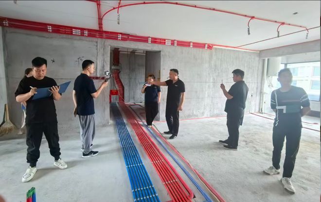 市青企协建筑装饰委员会2025金牌工地巡检第二轮第七站圆满举行！(图1)