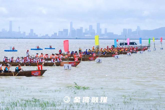 珠海这场海上龙舟赛来了！观看攻略→