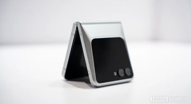 三星PolygonFoldable概念折叠机公布棱角分明设计独特