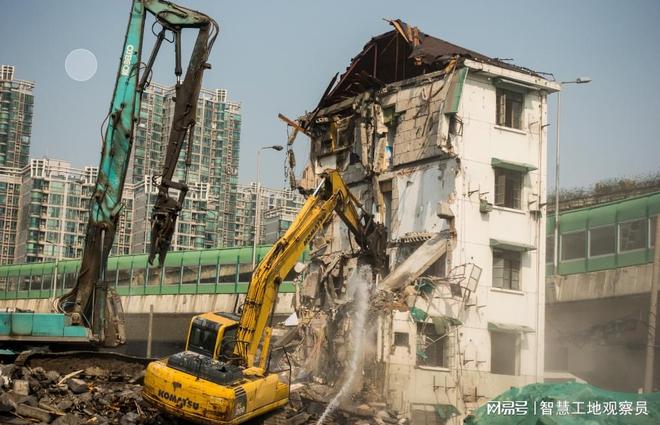 熊猫体育平台：2死2伤！湖北黄石一楼房装修坍塌敲响安全警钟