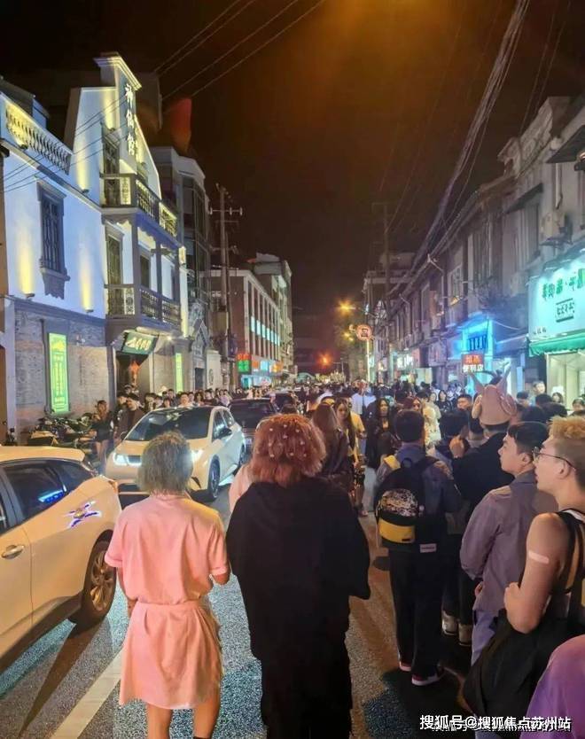 熊猫体育网站:万科高福里(售楼处)楼盘网站-万科高福里售楼处欢迎您-楼盘详情-户型配套-最新价格-最新资讯-位置(图12)