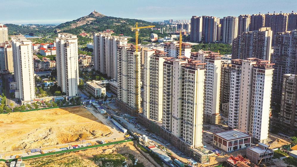 熊猫体育：石狮前园片区安置房加快内外装修