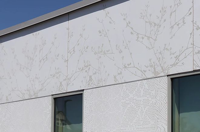 混凝土上的生命画卷:探寻“砼画”装饰的建筑新美学(图4)