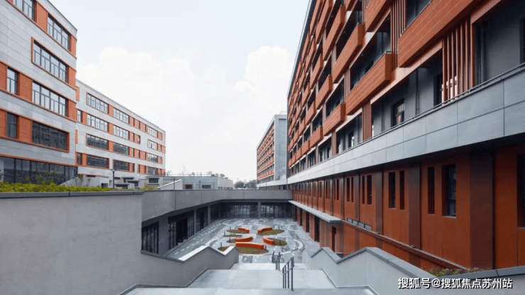 熊猫体育:普陀金茂府售楼处首页-普陀金茂府售楼处电话-开盘时间-房价-户型-楼盘详情-周边环境-户型-价格-地址-楼盘详情(图16)