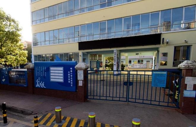 房地产开发熄火新校断档明通小学扩建老校稳坐盘龙头把交椅(图2)