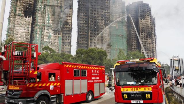 香港大火启示：全国100多万栋高层民居更新改造隐患仍多