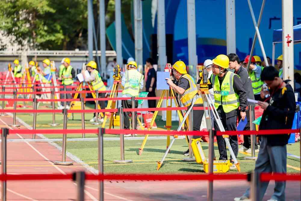 涵盖传统与数智广州第八届建筑工匠技能擂台赛开赛