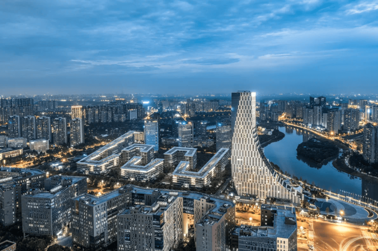 成都发展潜力区域解析购房置业投资指南热门板块楼盘价值评估当下优选推荐(图1)