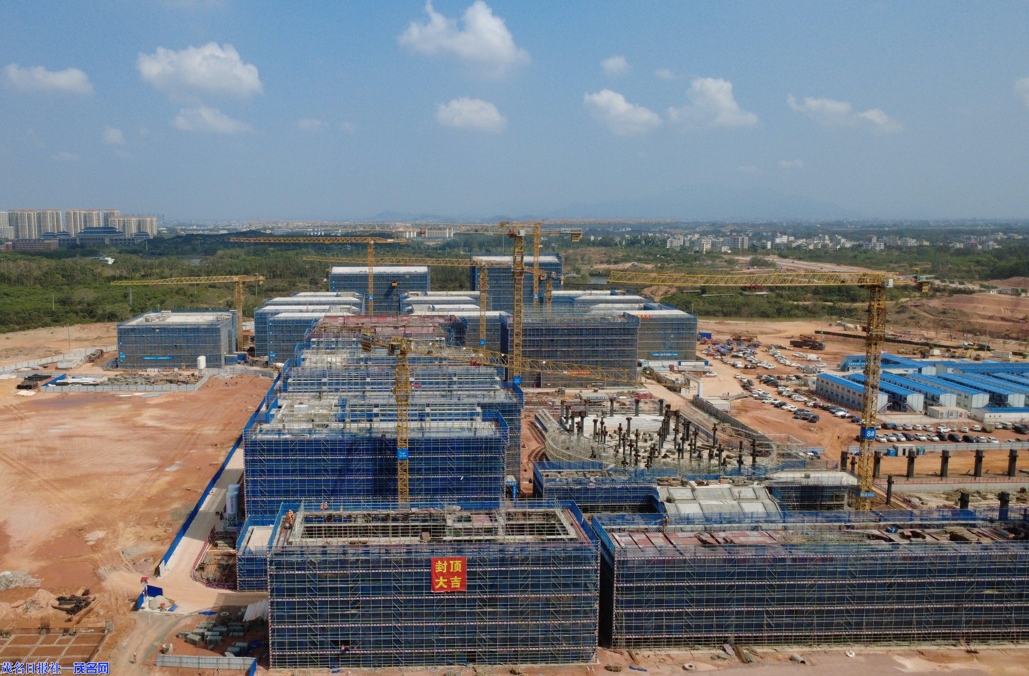 茂名市一中新城校区(一期)进入室内装修阶段(图1)